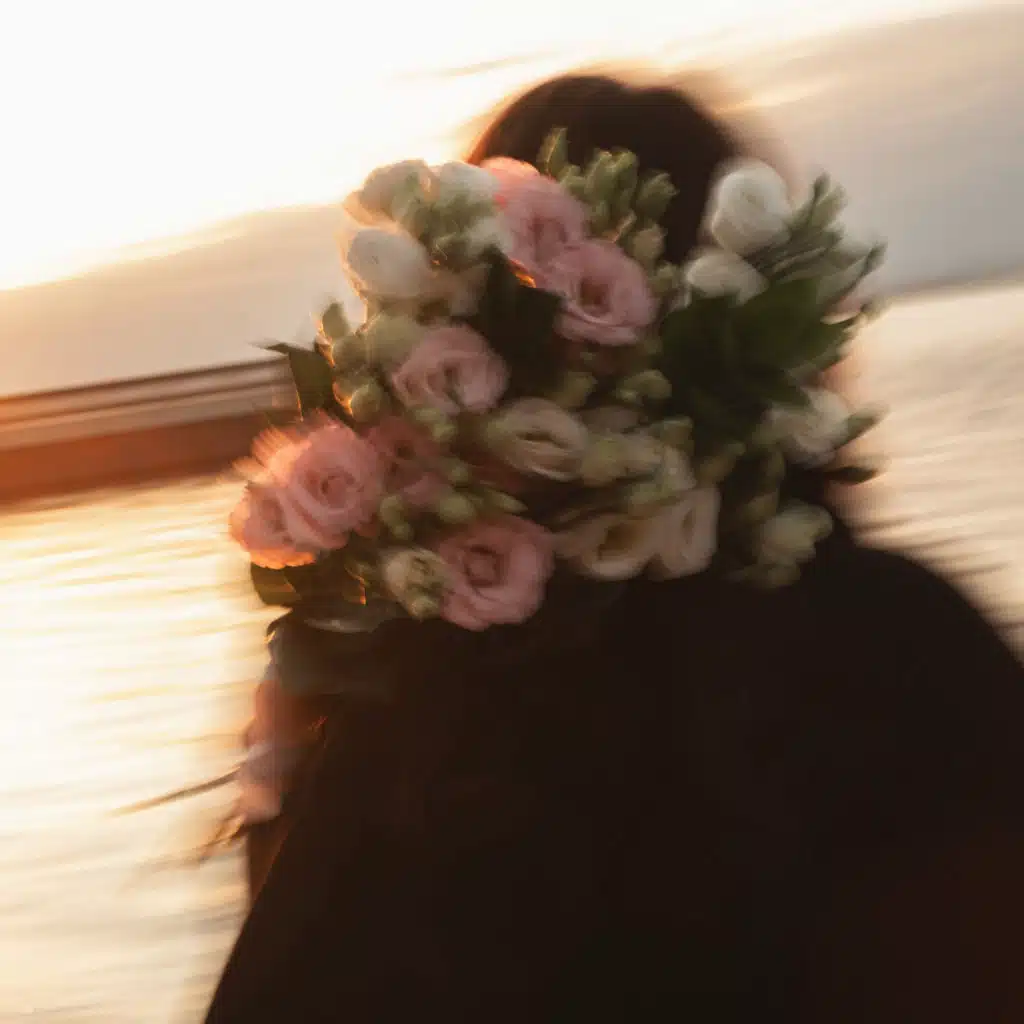 На пять минут позже