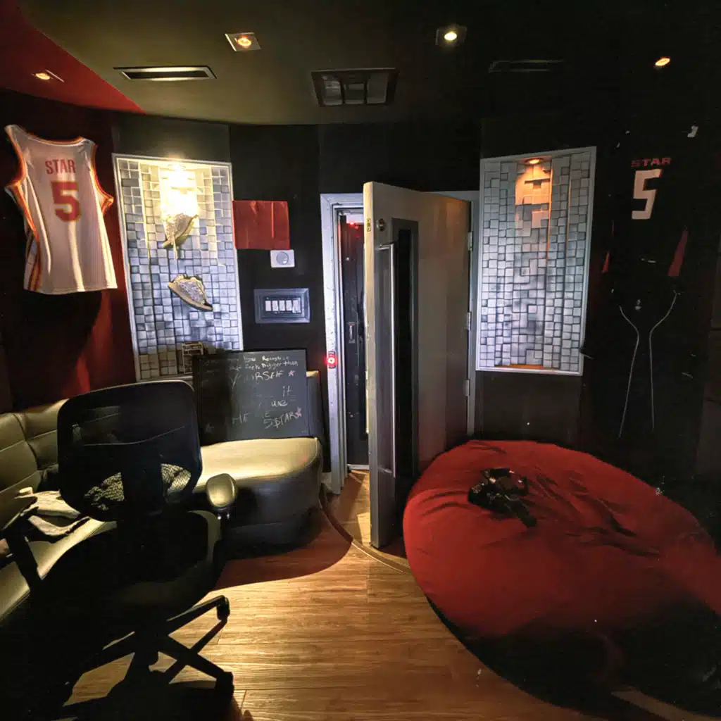 nun (feat. DJ Drama)