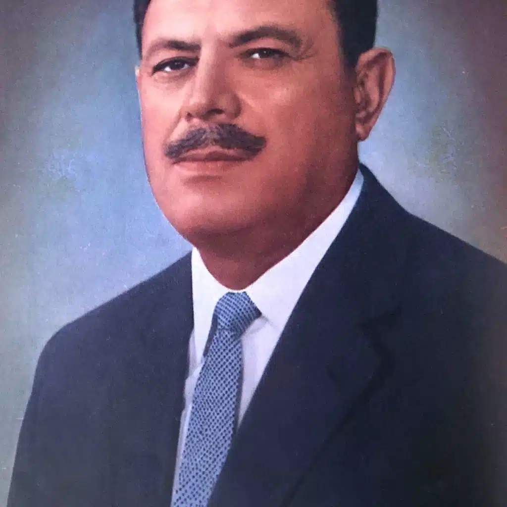 S02E01: The Christine Keeler of Pakistan