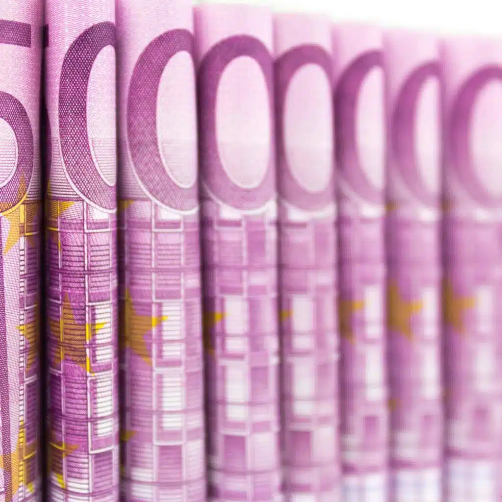 Personal loans reach a record high of €2.5 billion