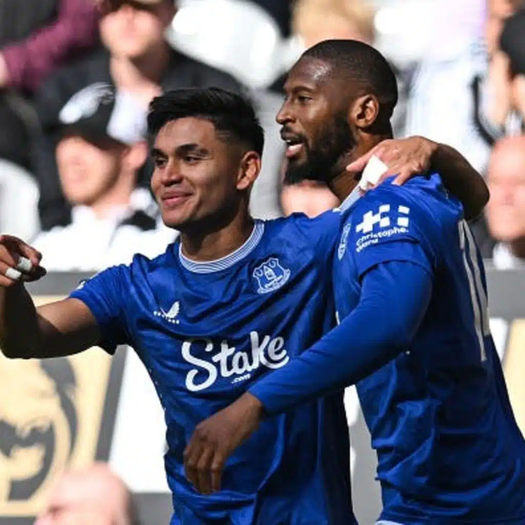 Carlos Alcaraz impressive amid Jordan Pickford heroics - Royal Blue podcast