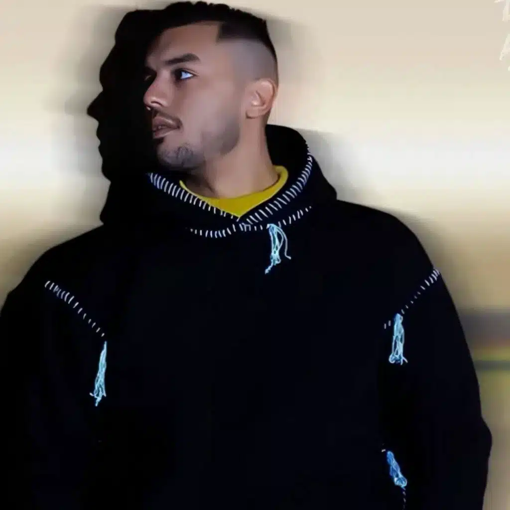 ساكت وكاتم - حاسس كأني بموت