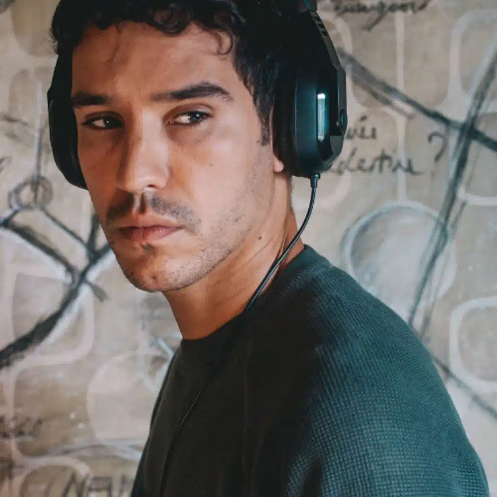 #593 - Jonathan Millet  on Ghost Trail