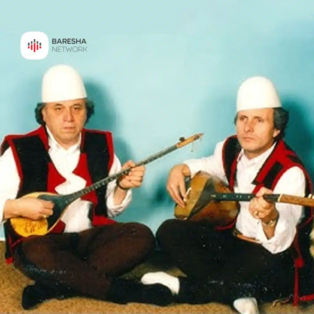 Ahmet Zogu (feat. Sevdi Malsia)