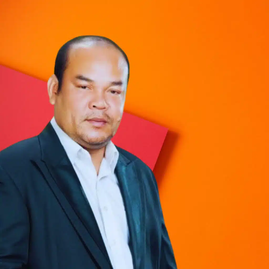 ជើងភ្នំសំពៅ