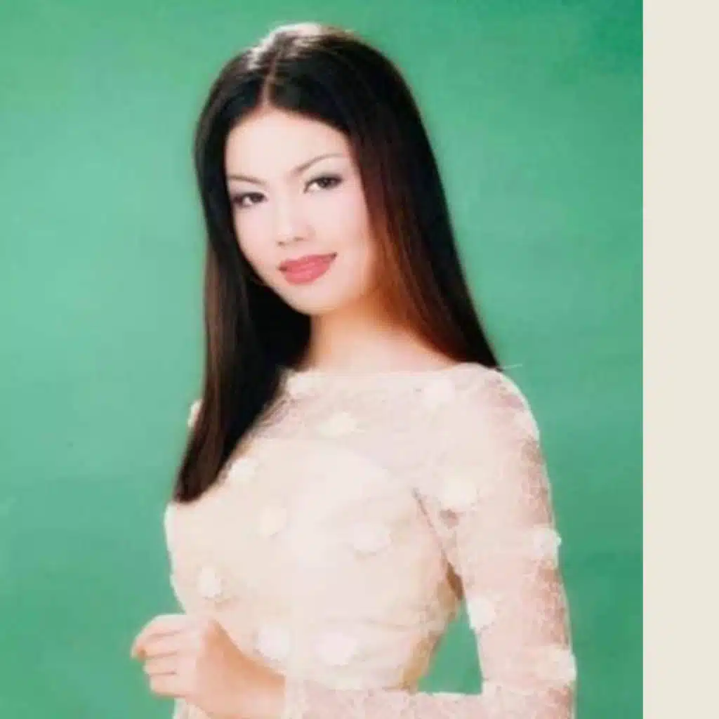 ក្រមុំព្រួលៗ