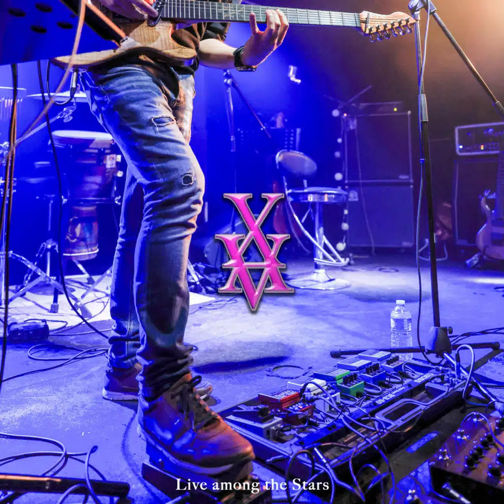 Live among the Stars (Live)