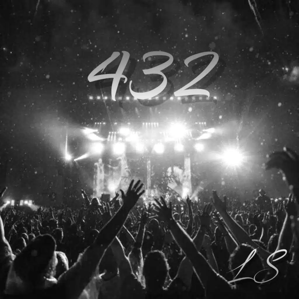 432