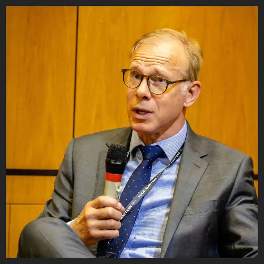 #301 Anticancer diet, lifestyle and supplements with the UK’s first NHS Integrative Oncologist Professor Robert Thomas