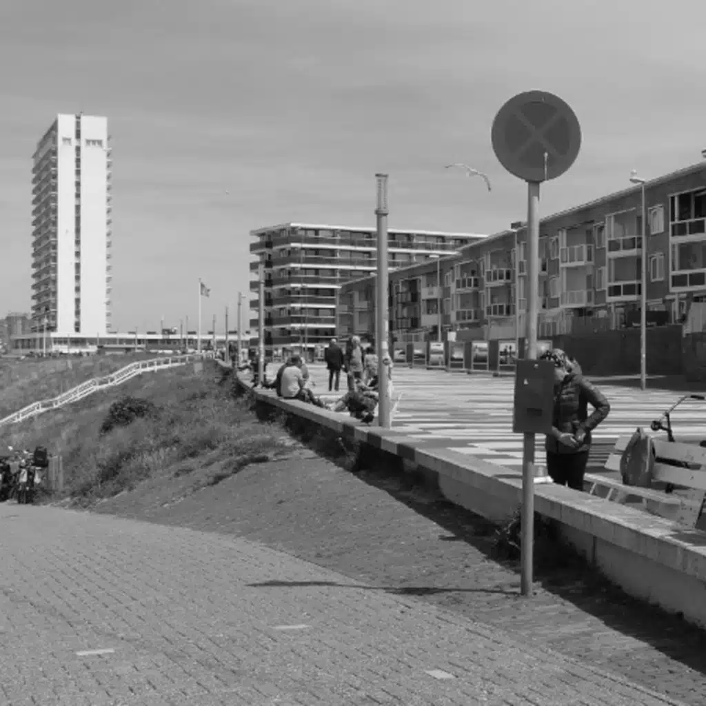 Cities #763 - Zandvoort [Deep Tech]