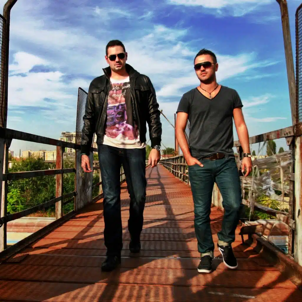 Crazy Lover (feat. Undervibe)