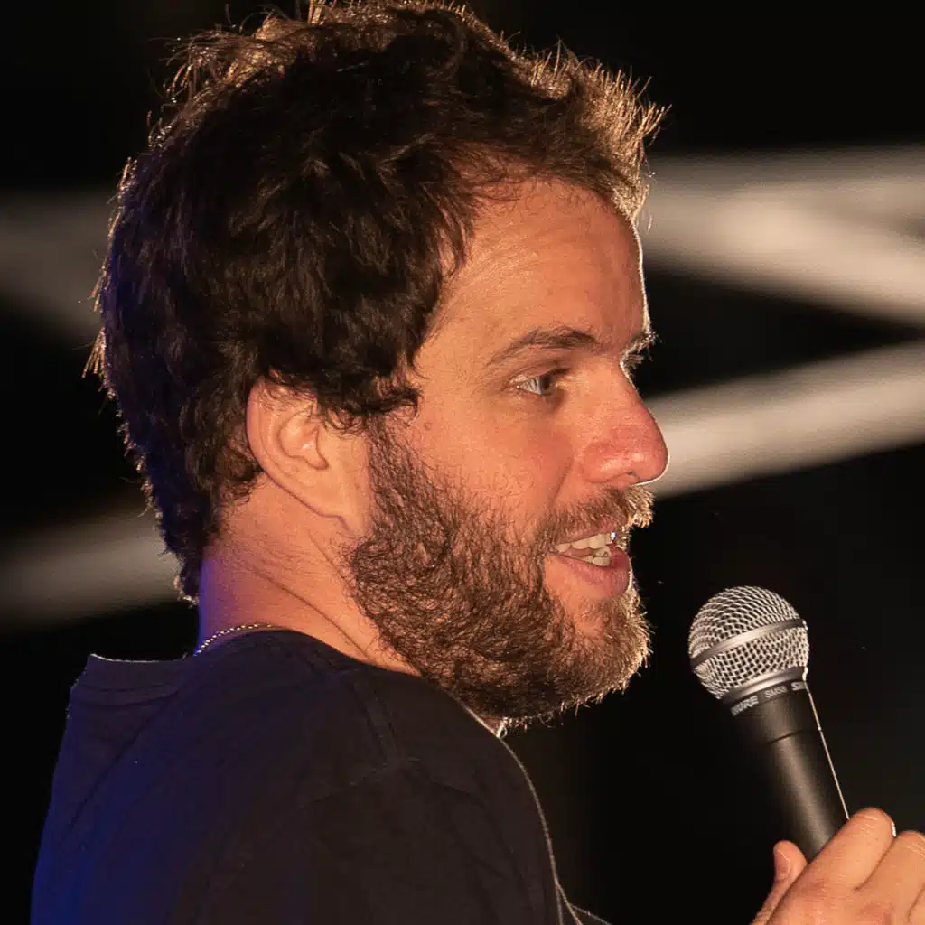 Alguien mas habla asi