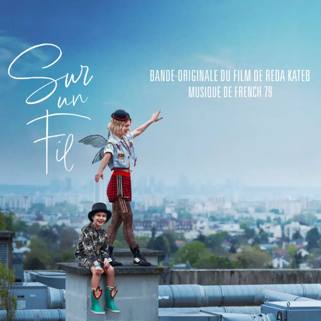 Between the Buttons (Sur un fil Extended Version)