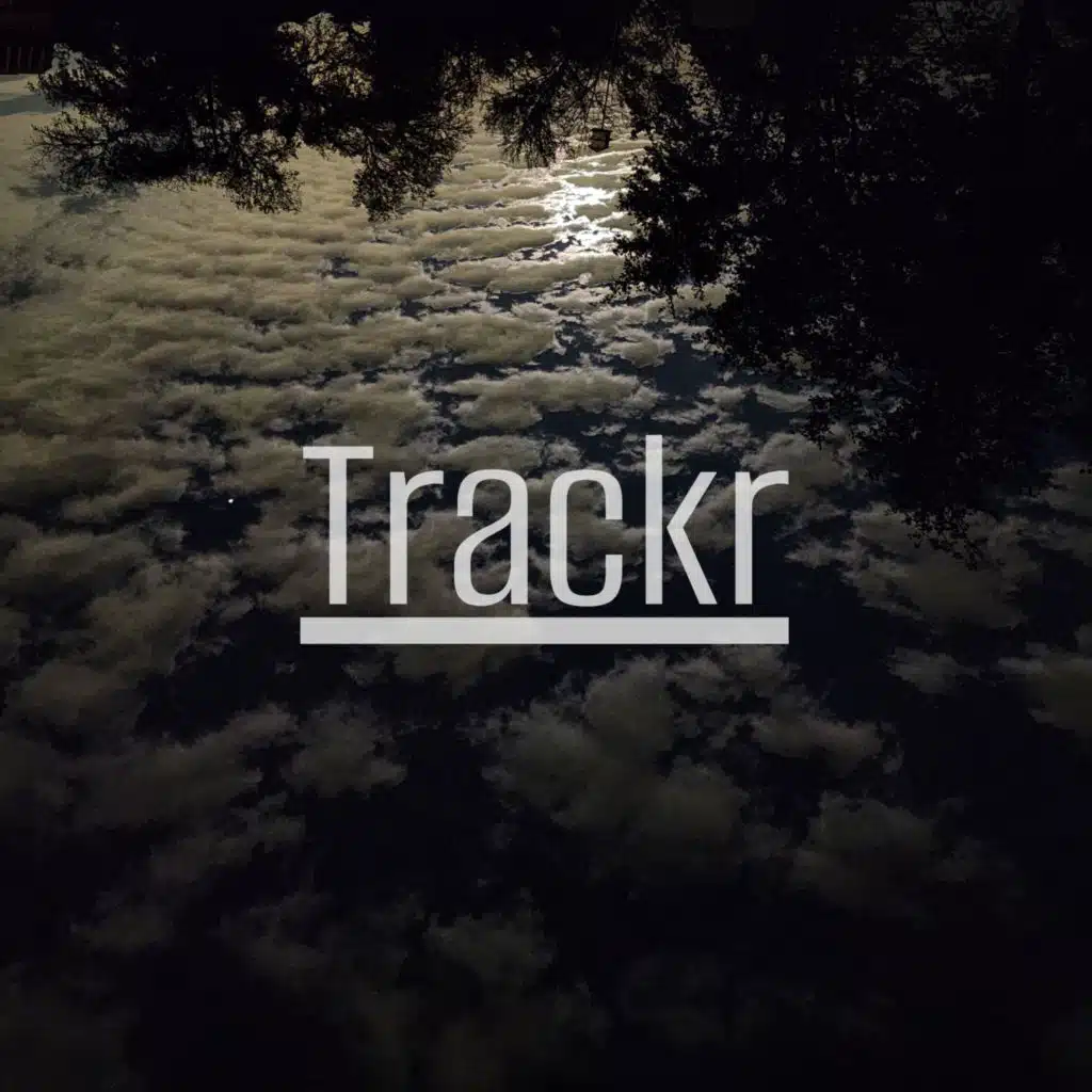 TRACKR