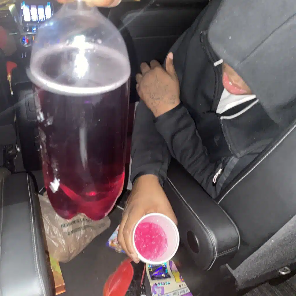 Triss & Bluntz (feat. 3Pintz & Merta)