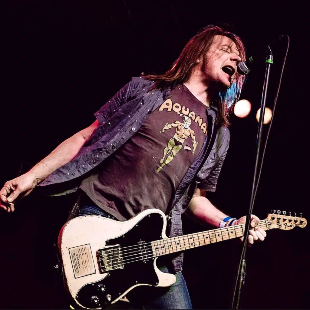 Ep. 257 - DAVE PIRNER of Soul Asylum ("Runaway Train")