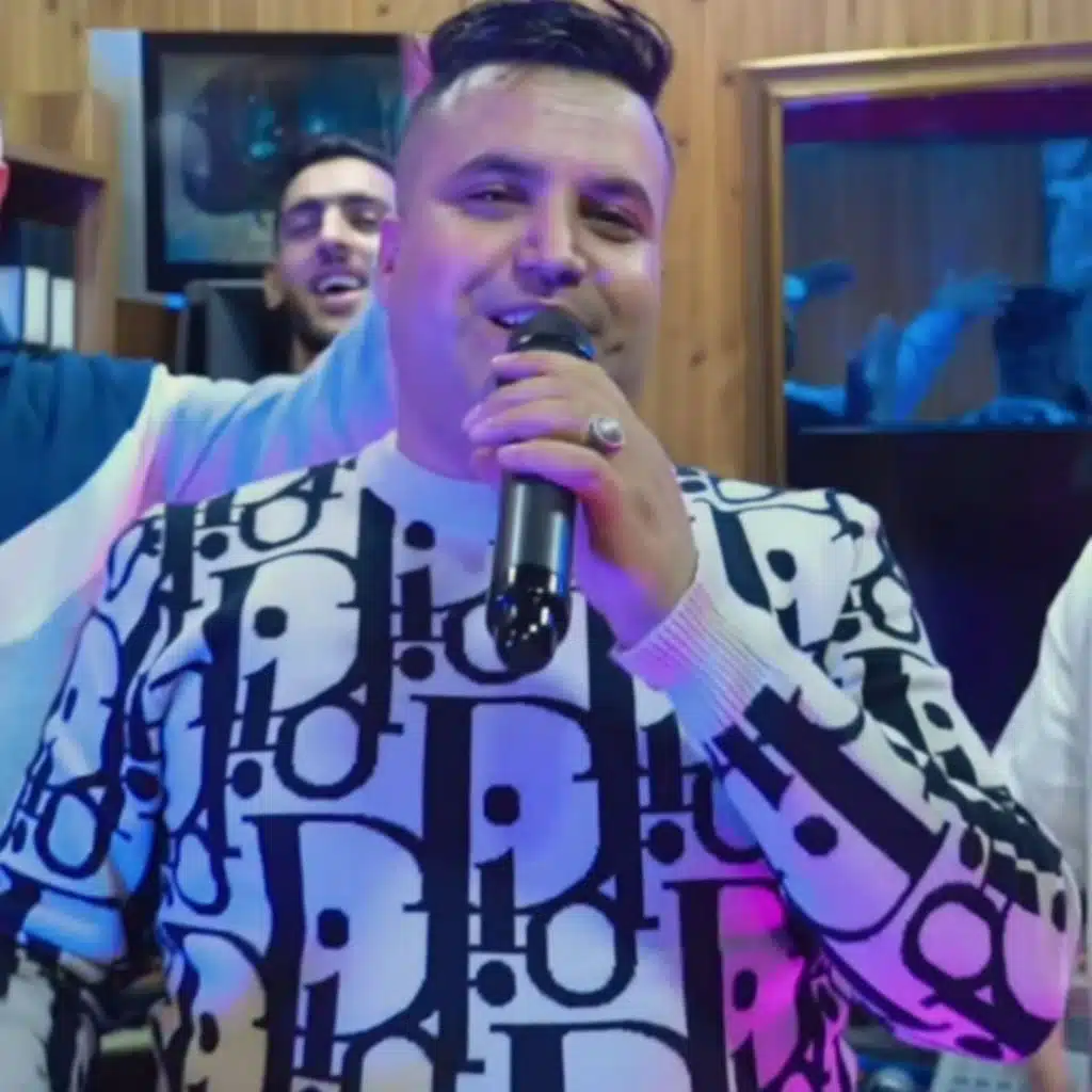 خلوها دير رايها منيش فيها دايها