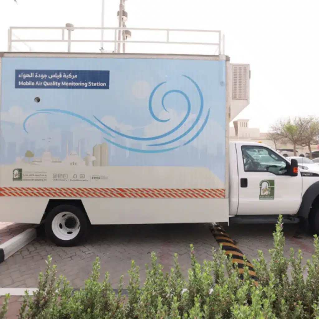 Sharjah Municipality launches mobile station to monitor air quality