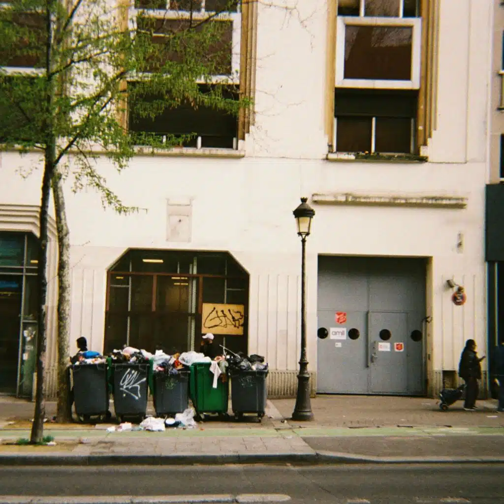 (Extra-muros) sur le chemin