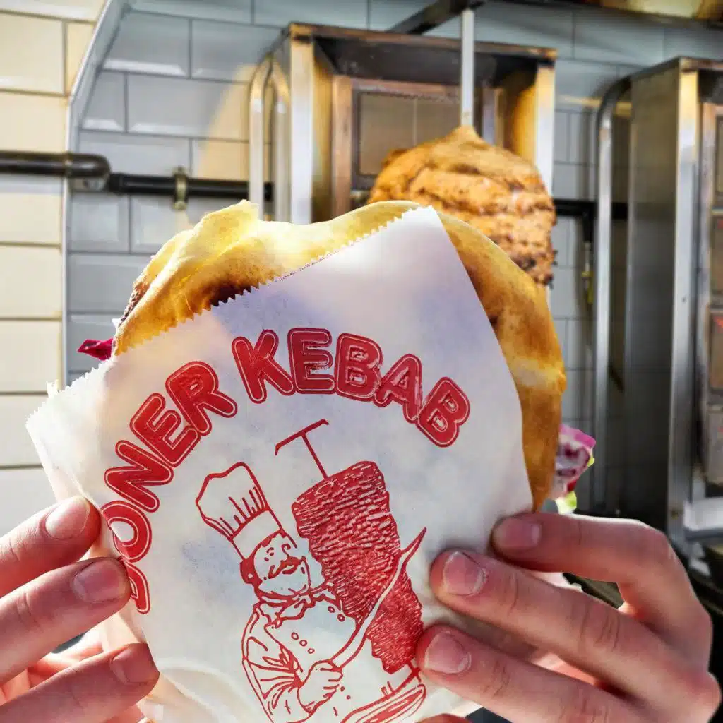 Podcast-Tipps - Döner, Sekten und lebende Objekte