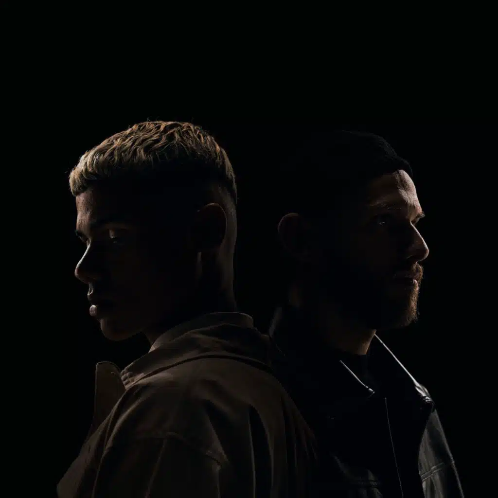 الرواية (نسخة حية)