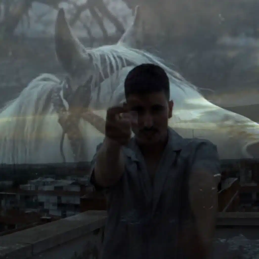 El rey de la puntualidad (feat. Shade)