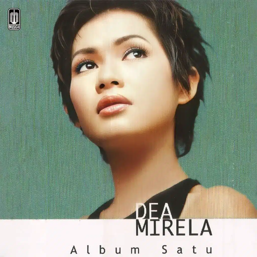 Dea Mirella