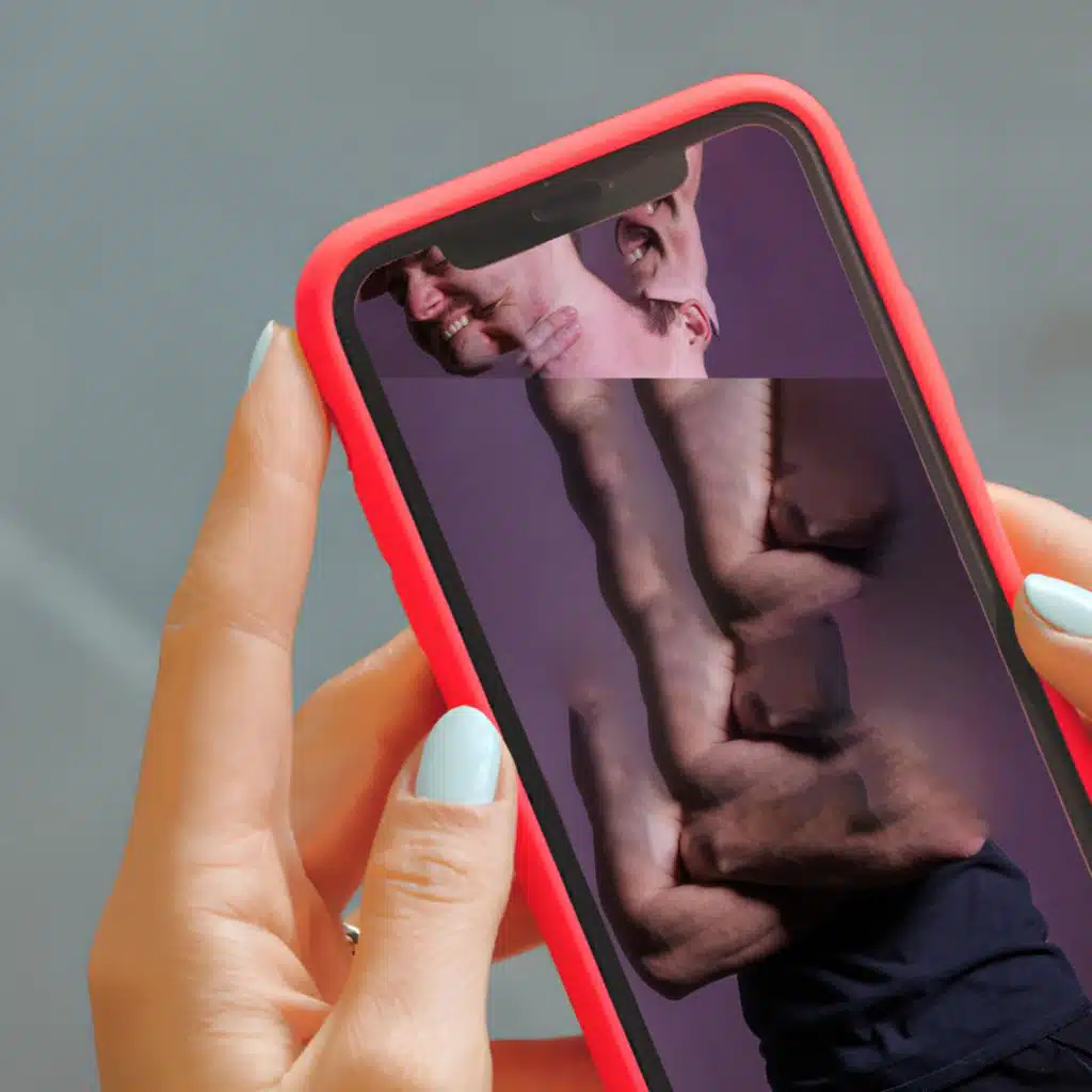 Stereo 932 (bday bus sample)