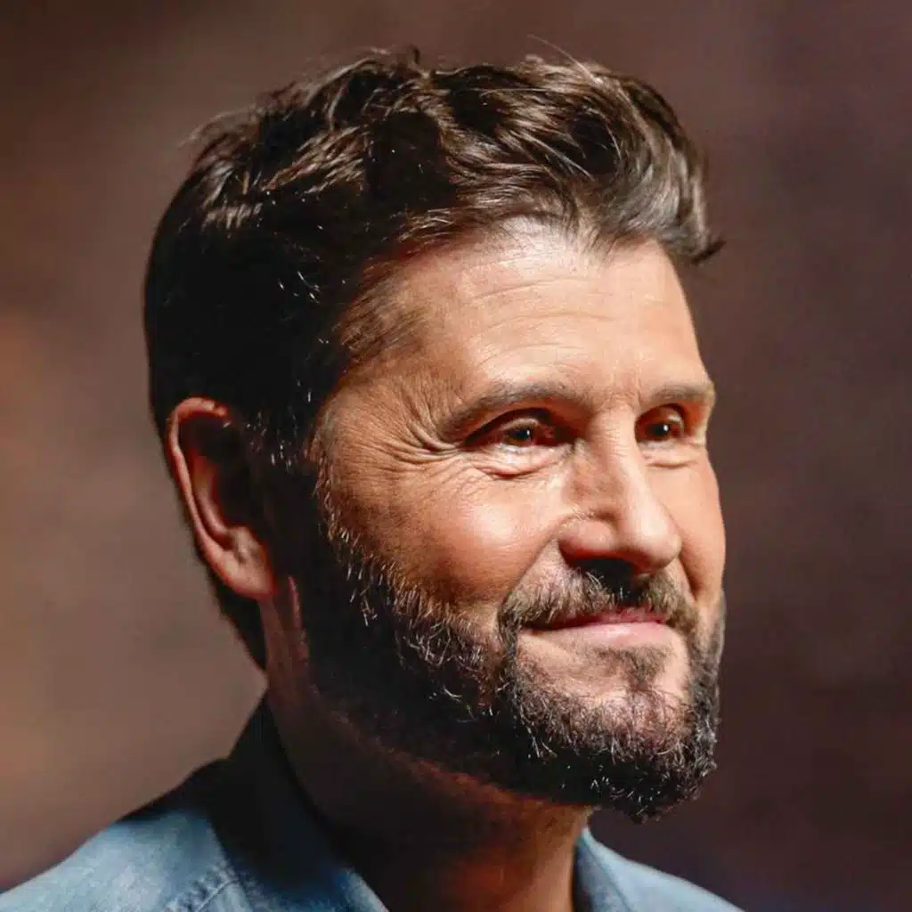 CHRISTOPHE BEAUGRAND: LA NAISSANCE DE SON FILS PAR UNE MÈRE PORTEUSE, SON BRAQUAGE ET SECRET STORY