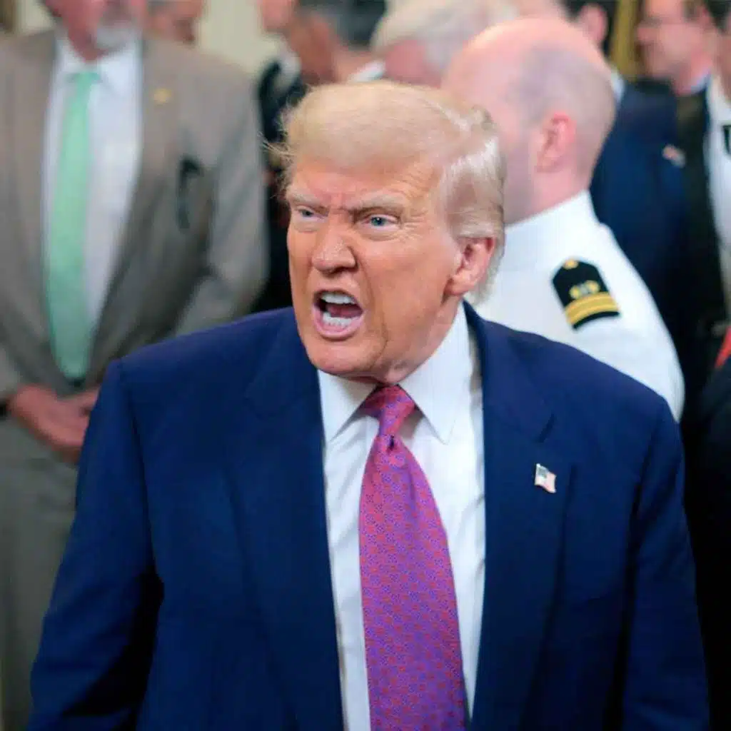 Trump threatened Putin he'd 'bomb the sh*t out of Moscow’ & Ukraine pounded in heaviest blitz of war