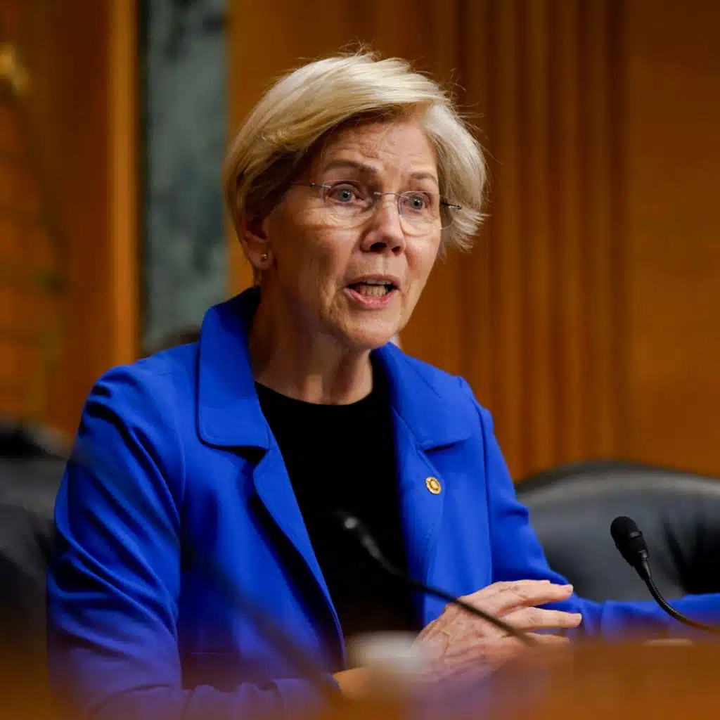 Elizabeth Warren Wants Democrats to Fight