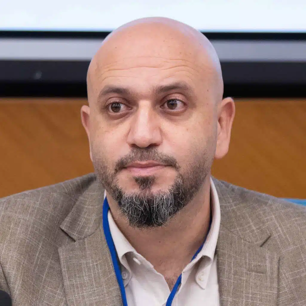 هاني عواد: البحث في هموم الاستعمار والاستبداد