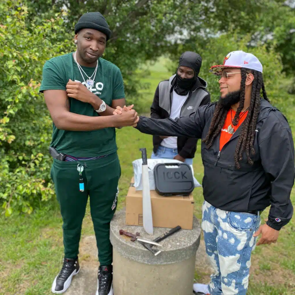 Zaza (feat. The Real QB & BIG Gutta Man)