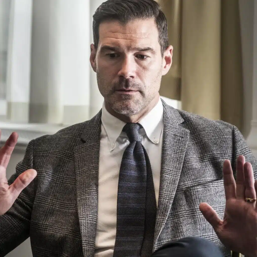 Från anonymisering till ”proppen ur” - historien om mediers vändning om Johan Forssell