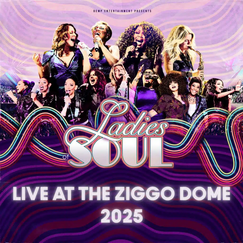 Soul Medley (Move On Up / It's Your Thing / Chain Of Fools / Heard It Through The Grapevine / Hold On, I'm Coming / Sweet Soul Music) (Live)