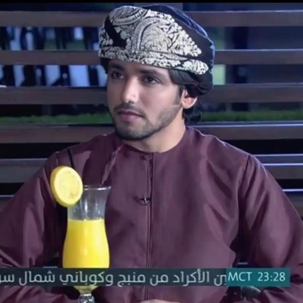 لما رآني في هواه متيماً