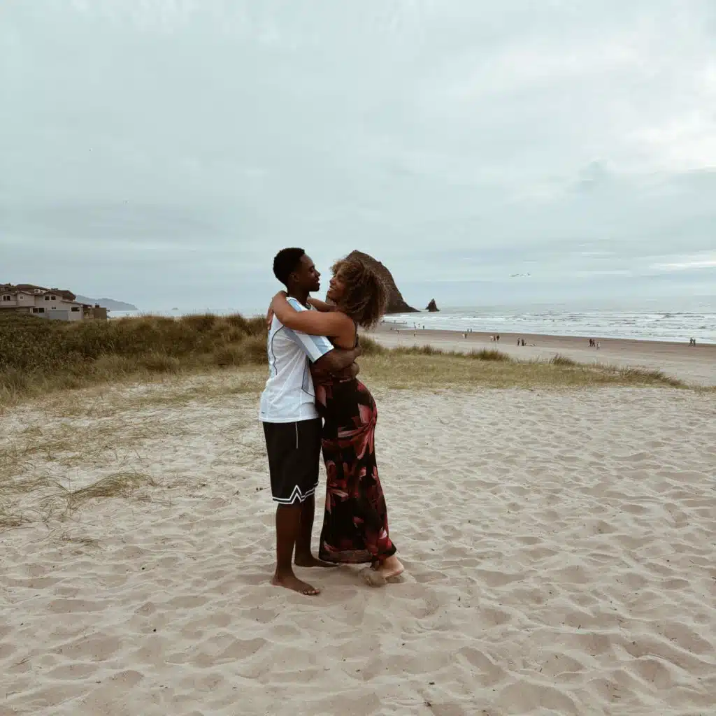 CANNON BEACH (feat. Savanna)