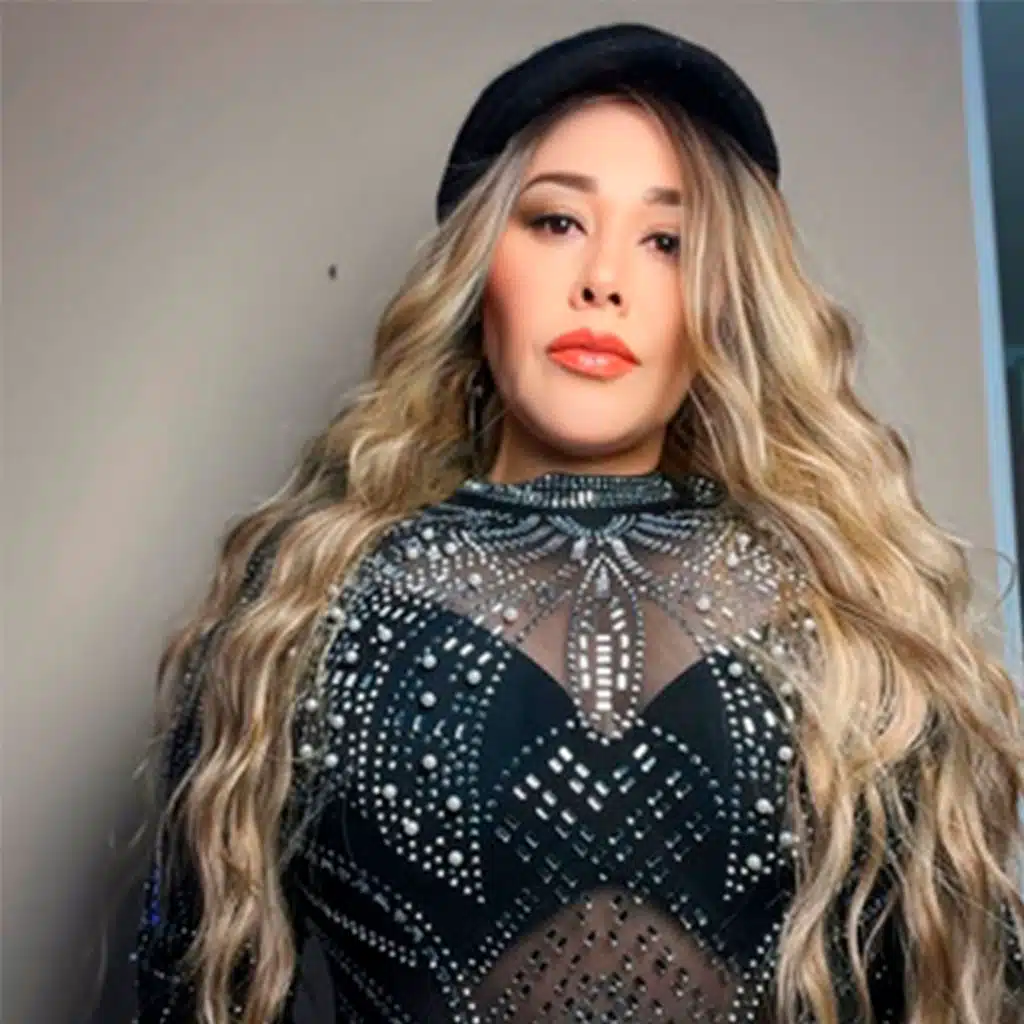 Hits Esmeralda Orozco