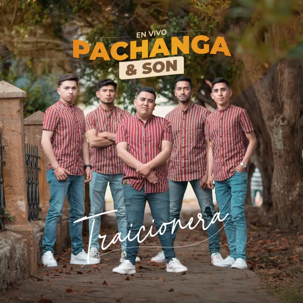 Traicionera (En Vivo)