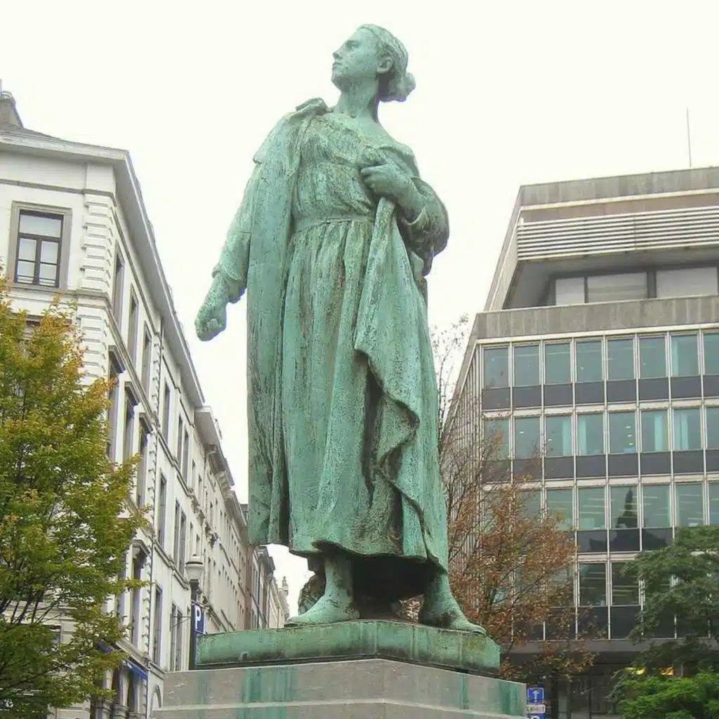 6.12 Gabrielle Petit (2) The spy who laughed