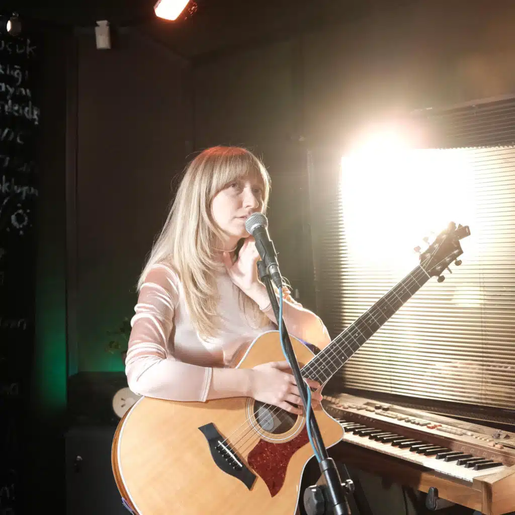 Bu Böyle Gidemez (Şen Bakkal Live Session)