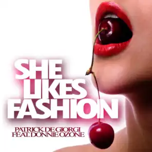 She Likes Fashion (Extended Mix)