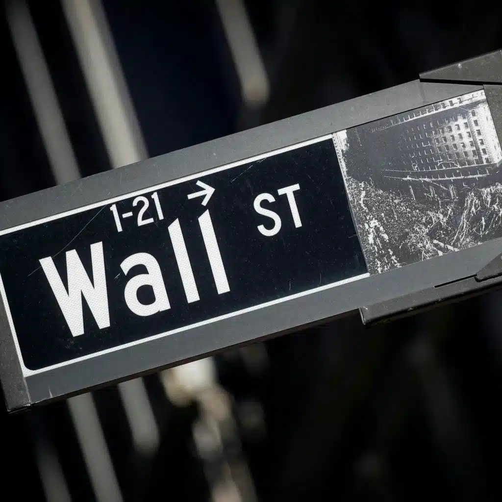 Trump and Wall Street, Putin unfazed and Chikungunya virus in China