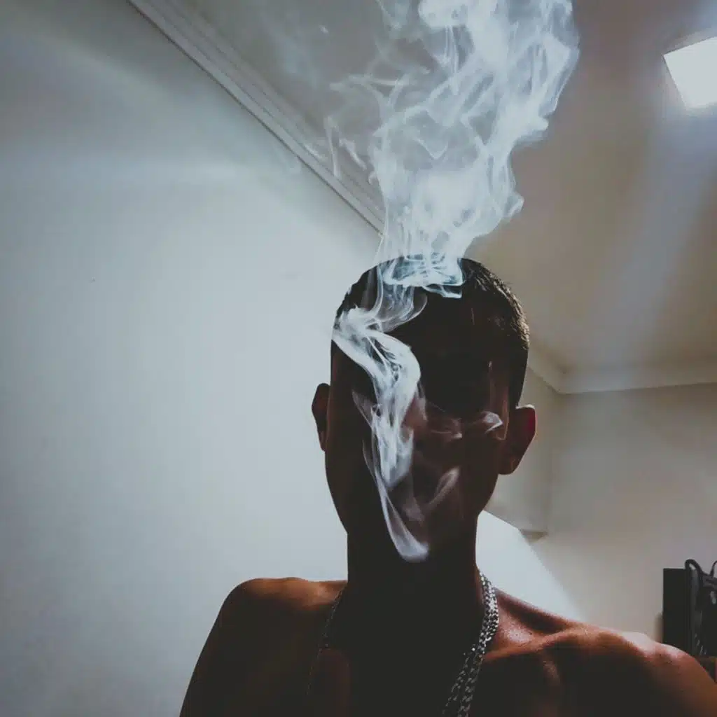 Hoje Ela Distraiu ! (feat. Dj Montanha o Bravo)