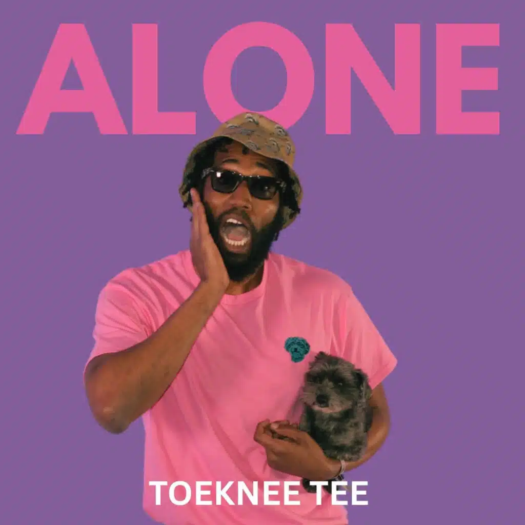 Toeknee Tee
