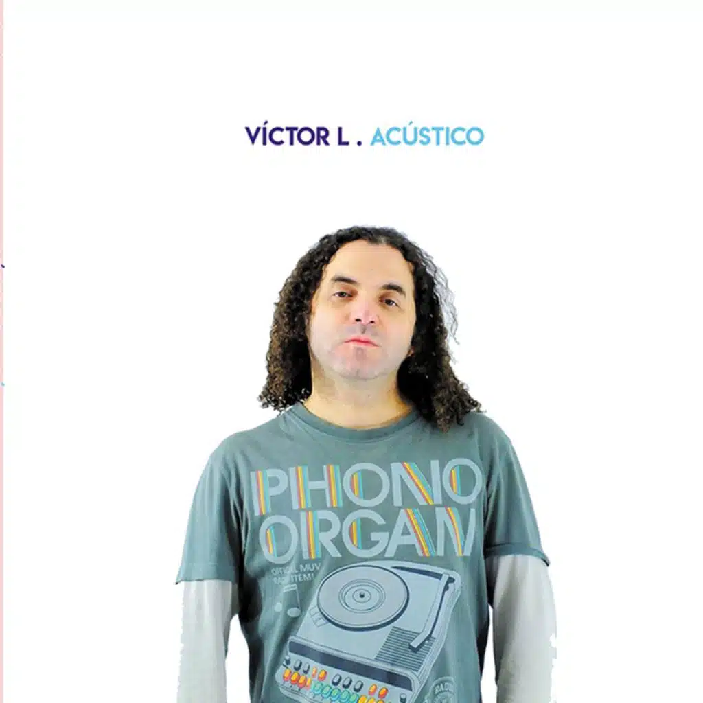Víctor L.