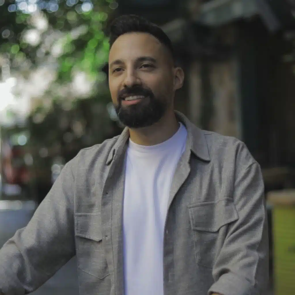 موعدنا أرضك يا بلدنا