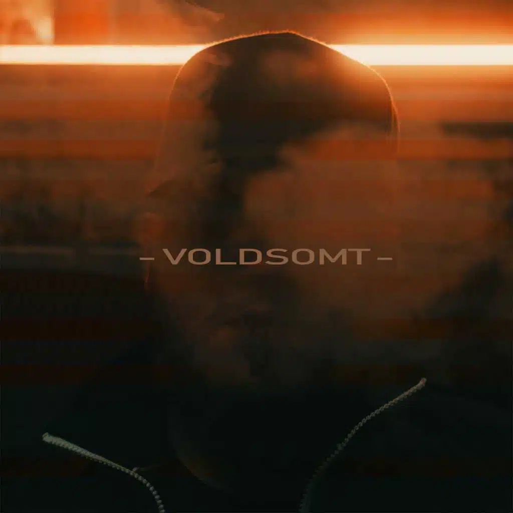 Voldsomt