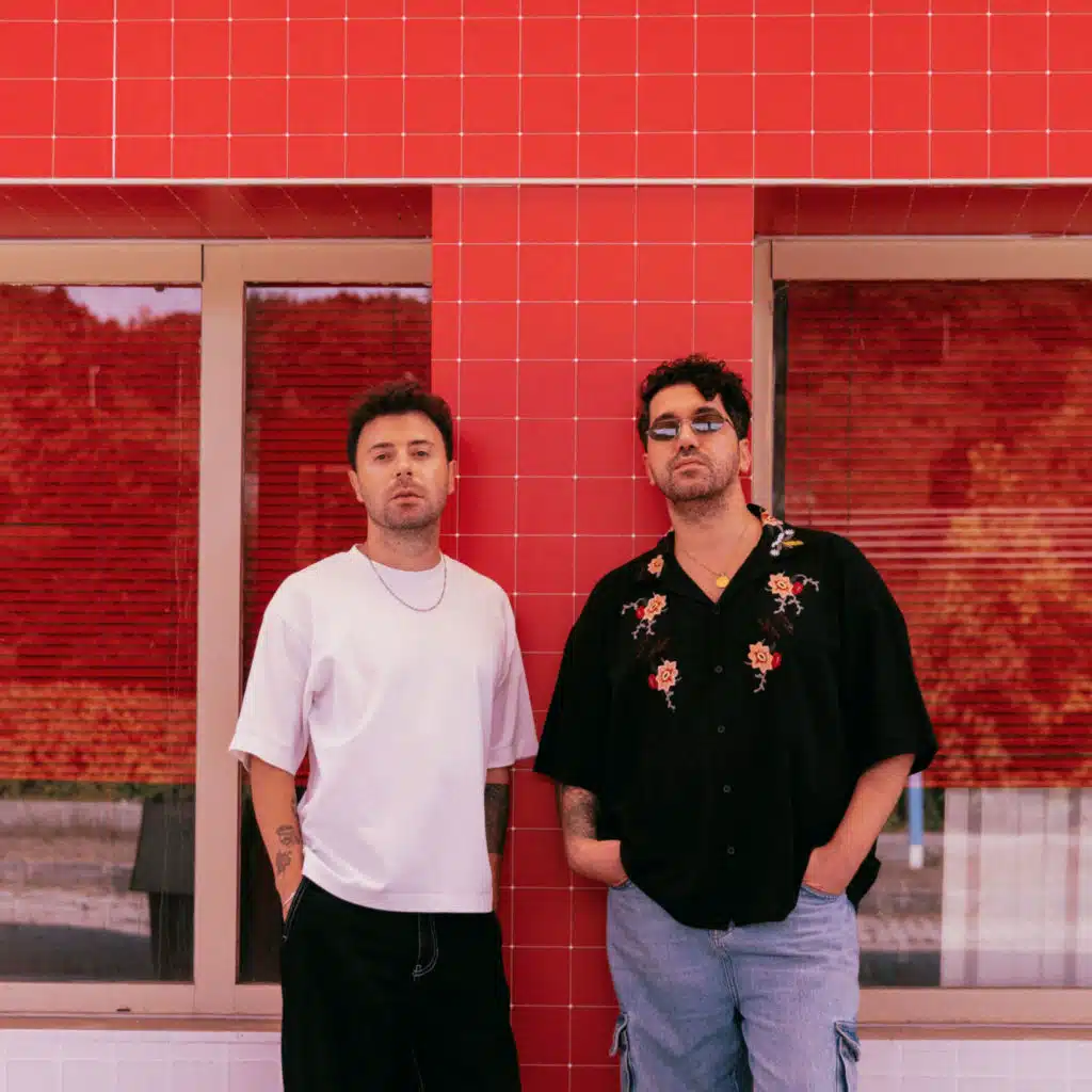 Kafam Yerinde Değil