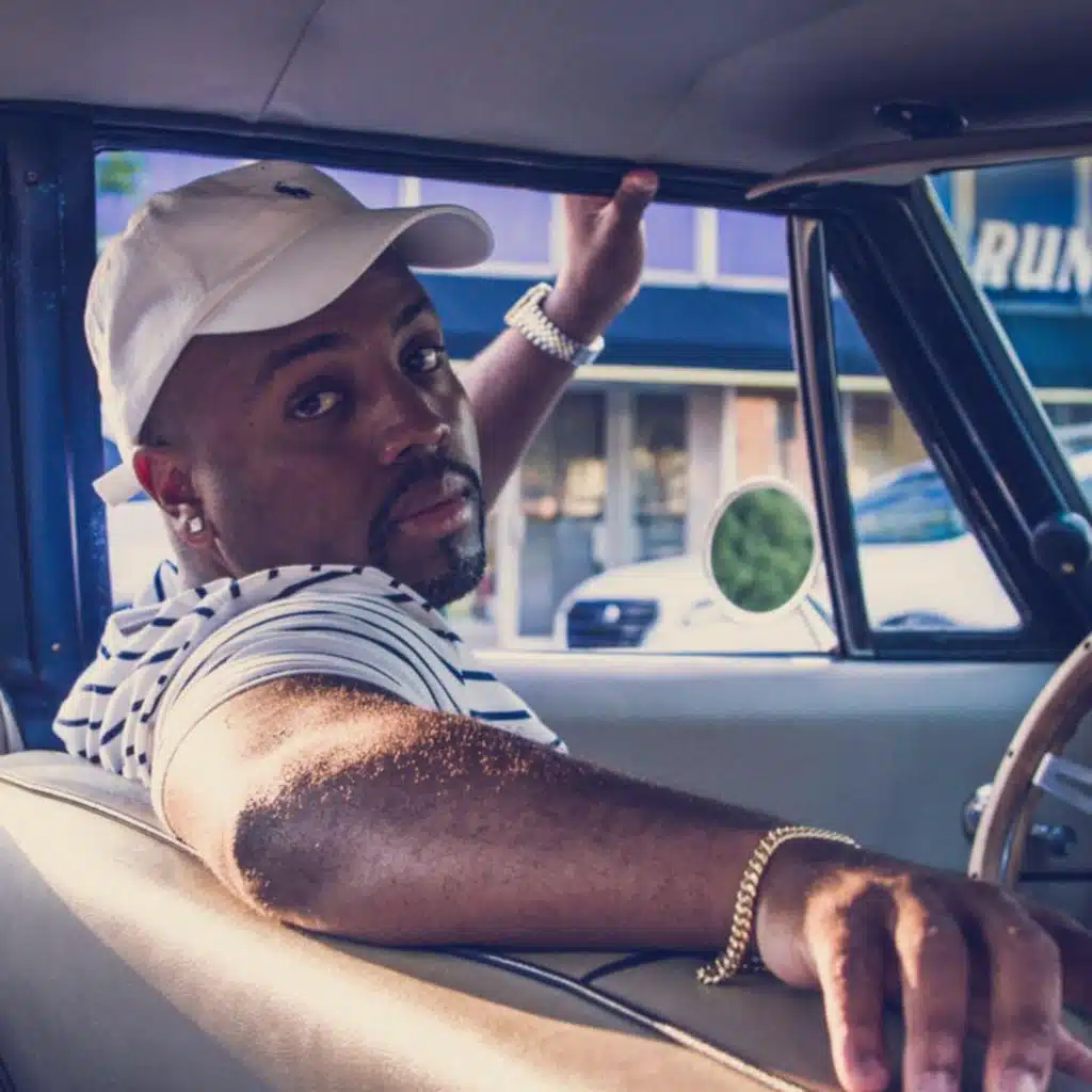 No Worries (feat. T-Leezy & Amerika Brown)